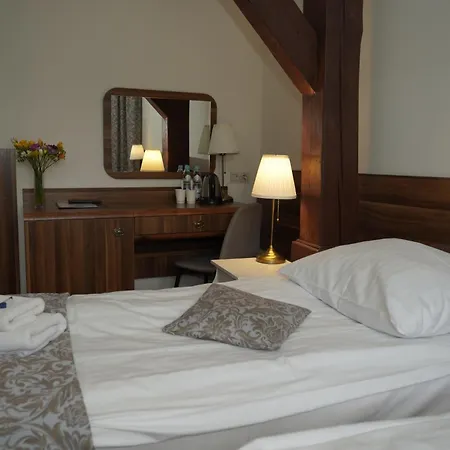 Wit Stwosz Hotell 3*