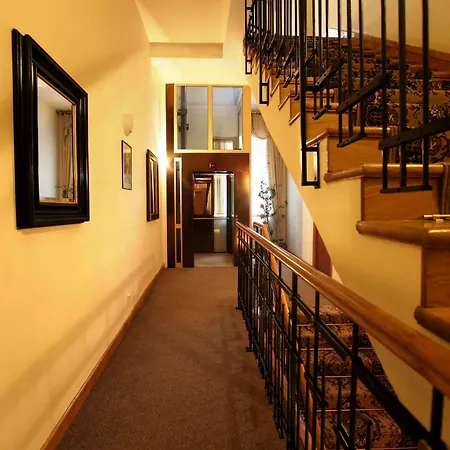 Wit Stwosz 3* Kraków