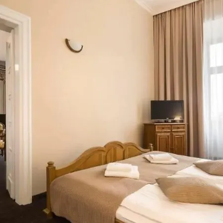 Wit Stwosz Hotel 3*